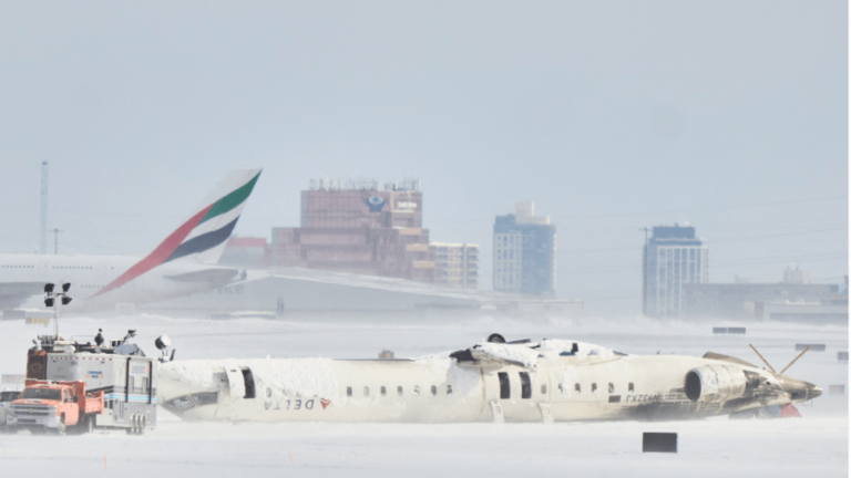 delta crash toronto 02182025 GettyImages 2199771664