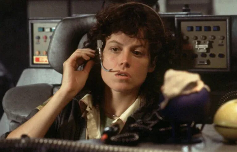 Alien Sigourney Weaver